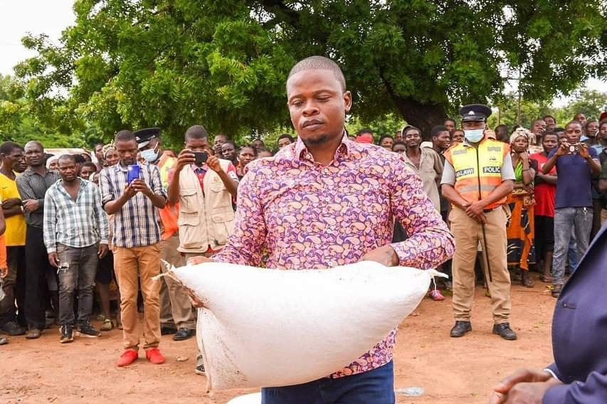 Bushiri Feeds 2400 Households Affected By Floods In Nsanje Face Of Malawi